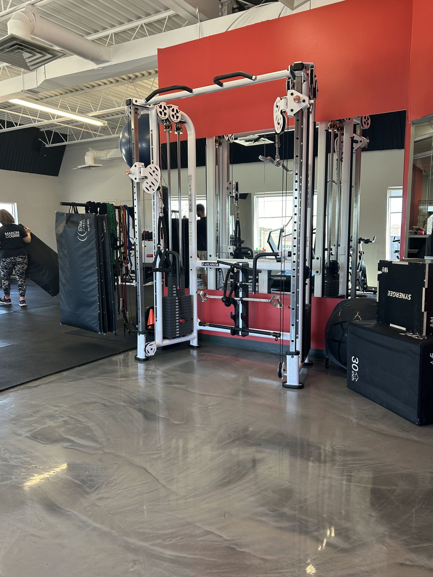 Entraîneur fonctionnel / câbles — Body Gym
